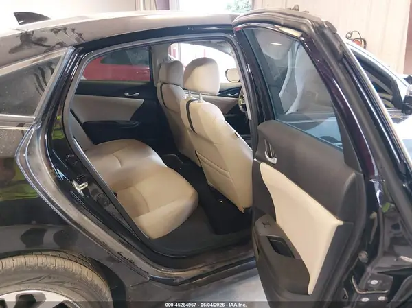 19XFC2F8XHE055858 2017 HONDA CIVIC - Image 8