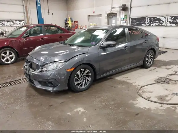 19XFC2F8XHE220243 2017 HONDA CIVIC - Image 2
