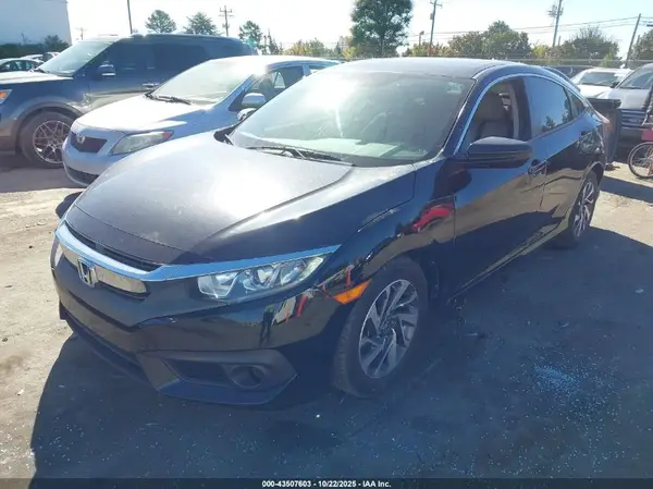 19XFC2F8XJE028374 2018 HONDA CIVIC - Image 2