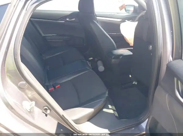 19XFC2F8XKE009289 2019 HONDA CIVIC - Image 8