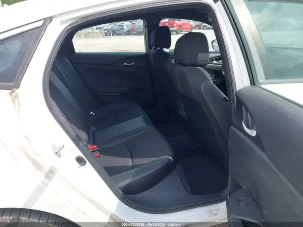 19XFC2F8XKE024665 2019 HONDA CIVIC - Image 8