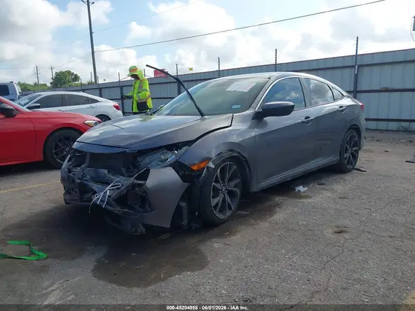 19XFC2F8XKE035729 2019 HONDA CIVIC - Image 2