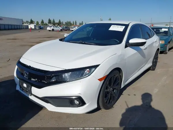 19XFC2F8XLE207694 2020 HONDA CIVIC - Image 2