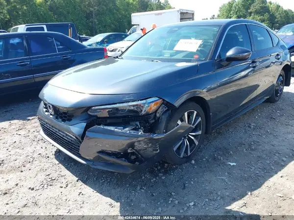 19XFL1H70RE008032 2024 HONDA CIVIC - Image 2