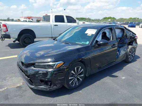 19XFL1H70RE017720 2024 HONDA CIVIC - Image 2