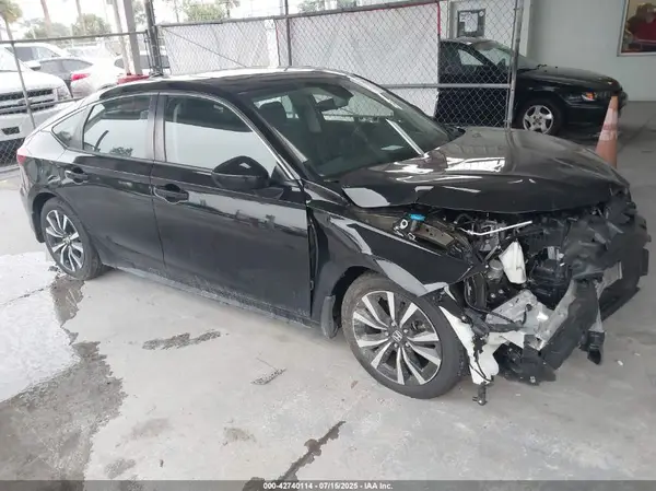 19XFL1H78NE010508 2022 HONDA CIVIC - Image 1