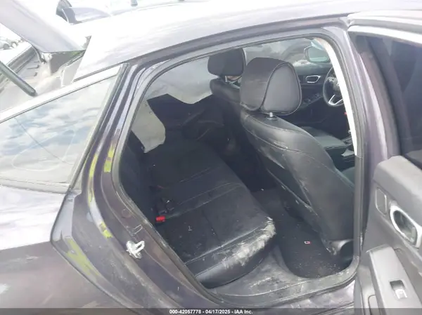 19XFL1H79NE011649 2022 HONDA CIVIC - Image 8