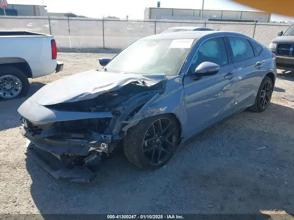 19XFL1H80RE009626 2024 HONDA CIVIC - Image 2