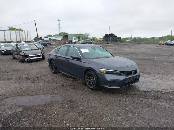 19XFL1H82RE012835 2024 HONDA CIVIC - Image 1