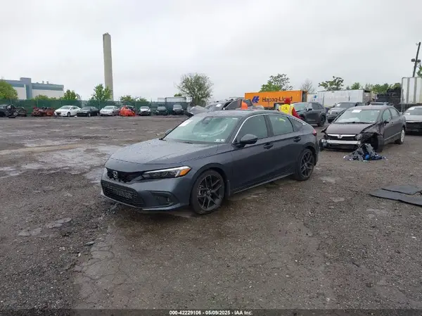 19XFL1H82RE012835 2024 HONDA CIVIC - Image 2