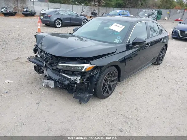 19XFL1H88RE024827 2024 HONDA CIVIC - Image 2