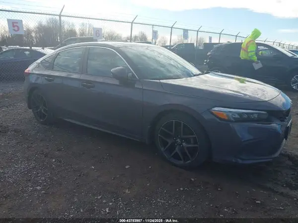 19XFL1H89NE016455 2022 HONDA CIVIC - Image 1