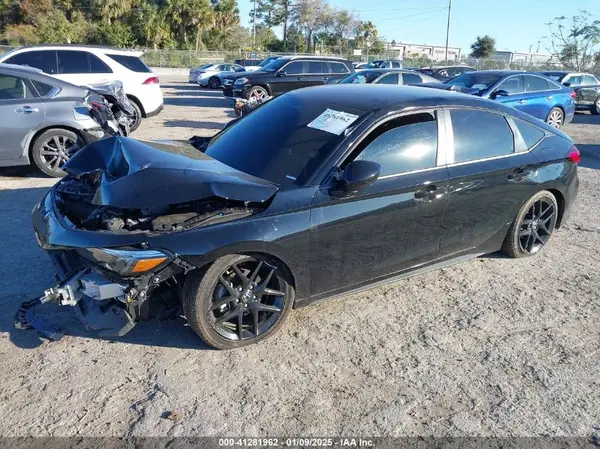 19XFL2G81RE006533 2024 HONDA CIVIC - Image 2