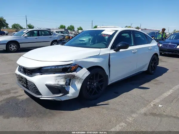 19XFL2G83RE004346 2024 HONDA CIVIC - Image 2