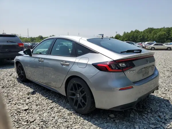 19XFL2G88RE009672 2024 HONDA CIVIC - Image 2