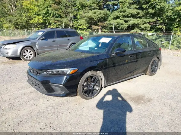 19XFL2G89RE006540 2024 HONDA CIVIC - Image 2