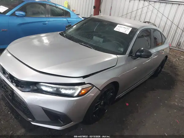 19XFL2G8XRE001458 2024 HONDA CIVIC - Image 2
