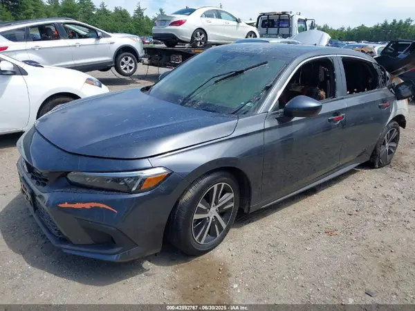 19XFL2H51RE035695 2024 HONDA CIVIC - Image 2