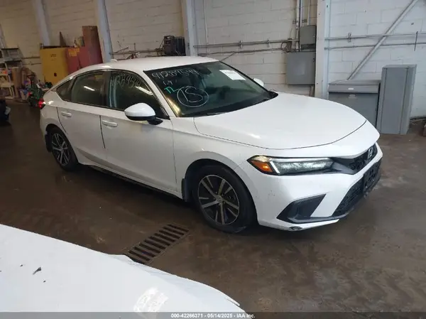 19XFL2H58RE010695 2024 HONDA CIVIC - Image 1