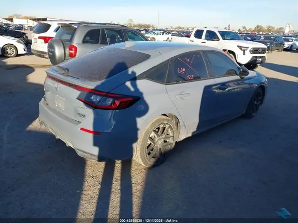 2024 HONDA CIVIC IAAI lot 43898528 auction photo 4