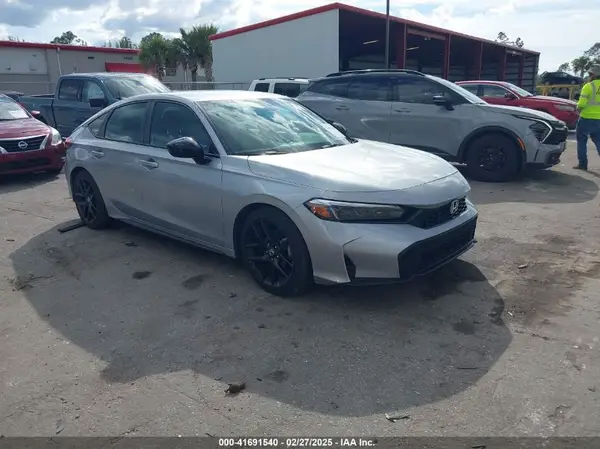 19XFL2H80SE000940 2025 HONDA CIVIC - Image 1
