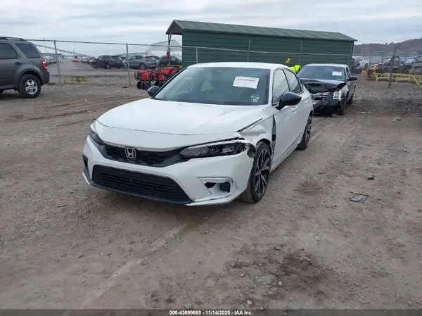 19XFL2H81NE006864 2022 HONDA CIVIC - Image 2