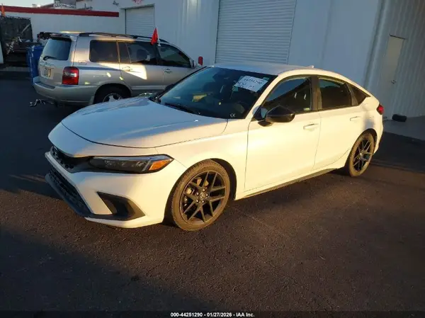 19XFL2H81PE010254 2023 HONDA CIVIC - Image 2