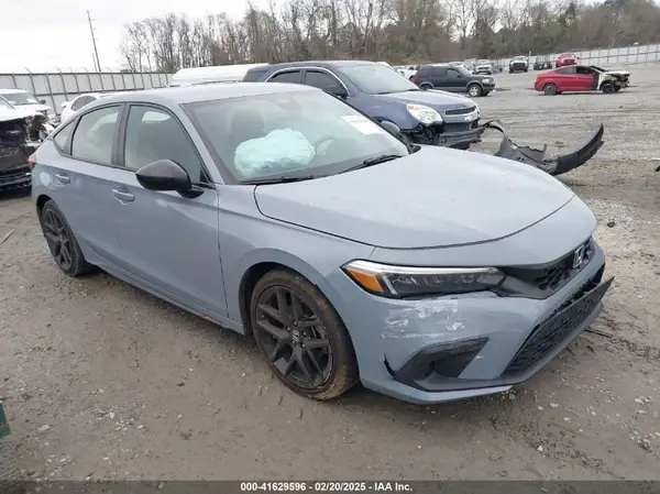 19XFL2H81PE021657 2023 HONDA CIVIC - Image 1