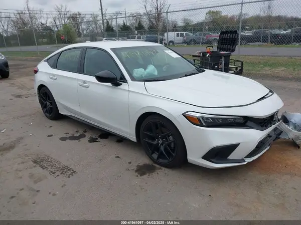 19XFL2H81RE023671 2024 HONDA CIVIC - Image 1