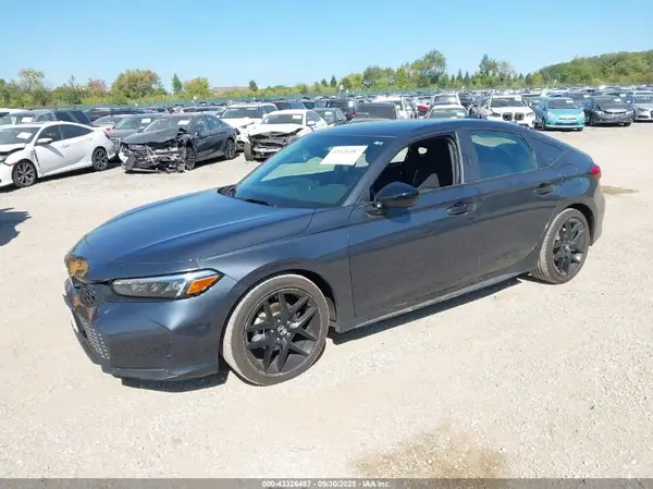 19XFL2H81SE024275 2025 HONDA CIVIC - Image 2