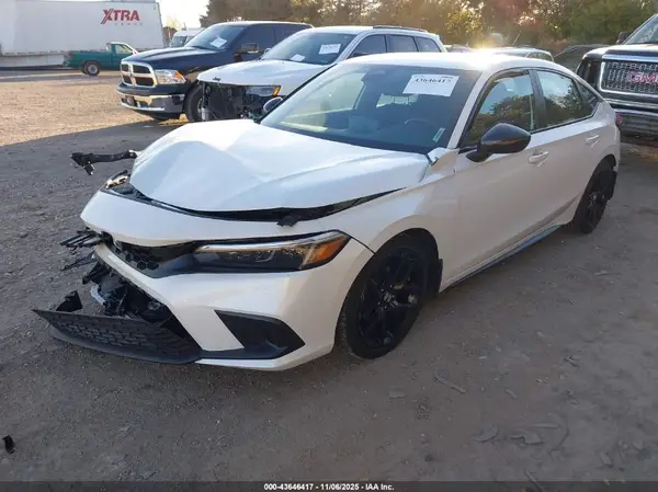 19XFL2H82RE003221 2024 HONDA CIVIC - Image 2