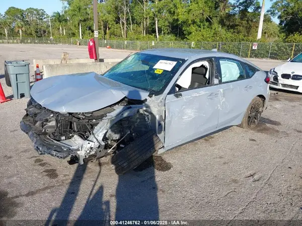 19XFL2H82RE009391 2024 HONDA CIVIC - Image 2
