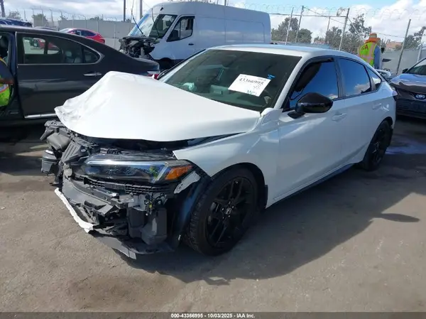 19XFL2H82RE013358 2024 HONDA CIVIC - Image 2