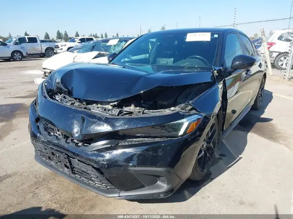 19XFL2H82RE014333 2024 HONDA CIVIC - Image 2