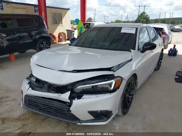 19XFL2H82SE001376 2025 HONDA CIVIC - Image 2
