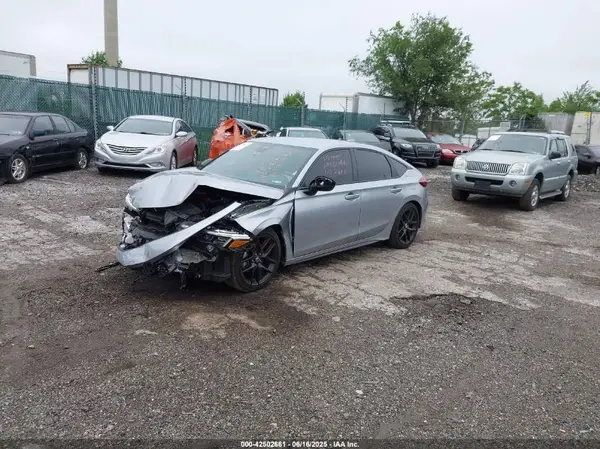 19XFL2H82SE004732 2025 HONDA CIVIC - Image 2
