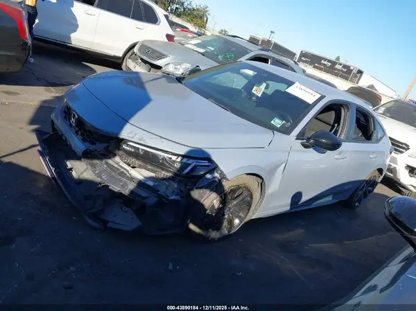 19XFL2H83NE010852 2022 HONDA CIVIC - Image 2