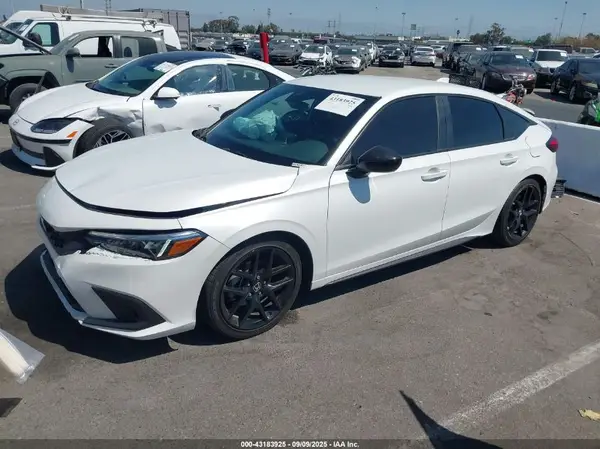 19XFL2H83RE013997 2024 HONDA CIVIC - Image 2