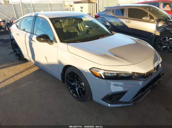 19XFL2H83RE034039 2024 HONDA CIVIC - Image 1