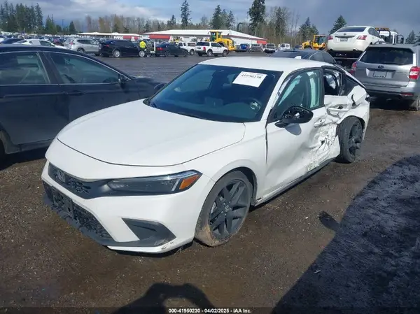 19XFL2H84RE002877 2024 HONDA CIVIC - Image 2