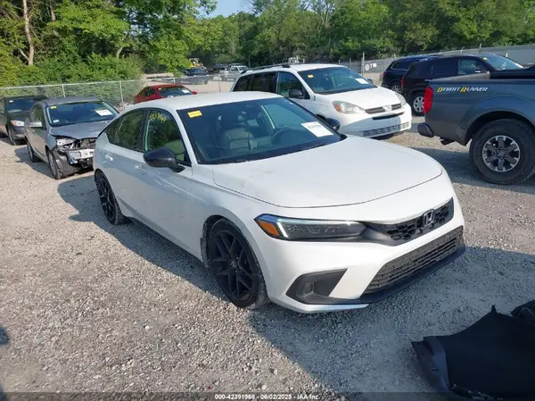 19XFL2H84RE019226 2024 HONDA CIVIC - Image 1