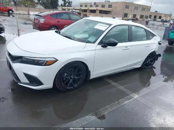 19XFL2H84RE037788 2024 HONDA CIVIC - Image 2