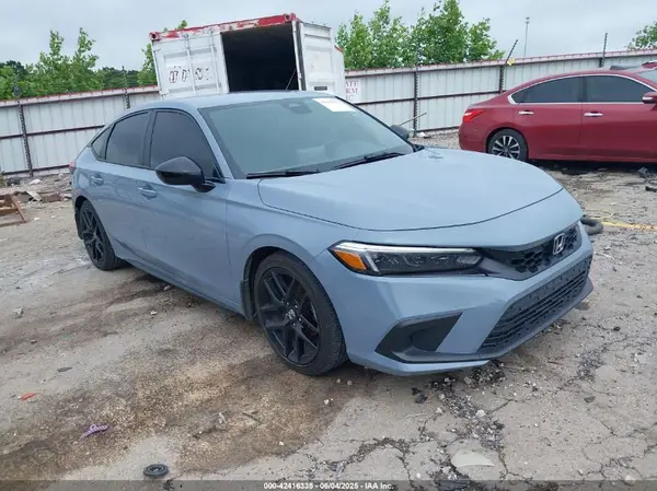 19XFL2H85RE012737 2024 HONDA CIVIC - Image 1