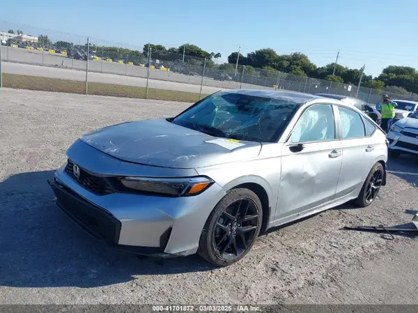 19XFL2H86SE000828 2025 HONDA CIVIC - Image 2