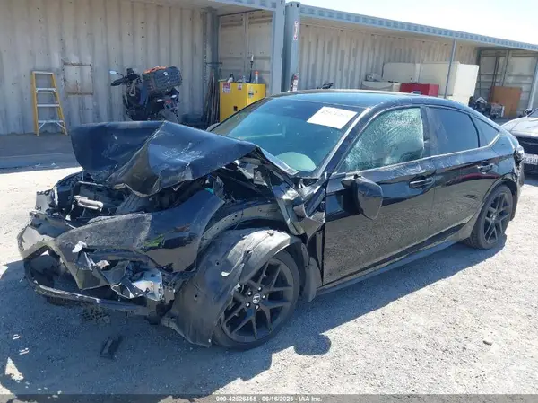 19XFL2H87PE002501 2023 HONDA CIVIC - Image 2