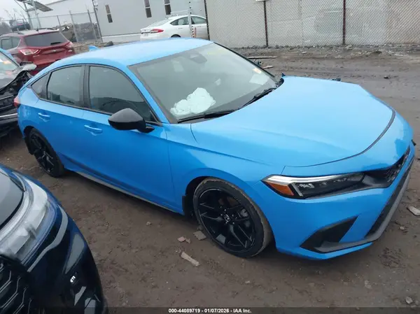 19XFL2H87RE009015 2024 HONDA CIVIC - Image 1