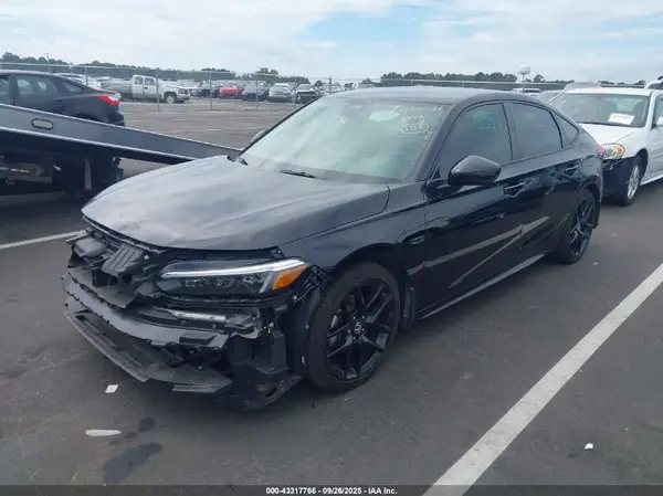 19XFL2H87RE012853 2024 HONDA CIVIC - Image 2
