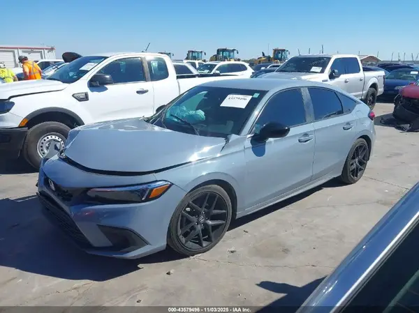 19XFL2H87RE021052 2024 HONDA CIVIC - Image 2