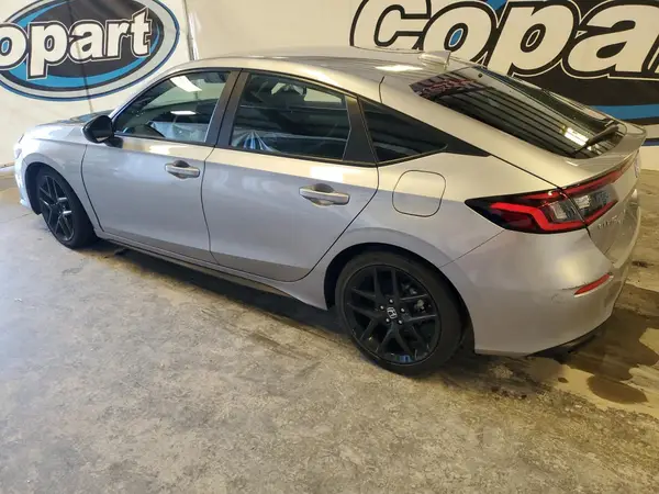 19XFL2H87RE021259 2024 HONDA CIVIC - Image 2
