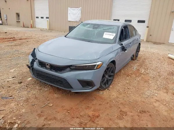 19XFL2H87RE033797 2024 HONDA CIVIC - Image 2